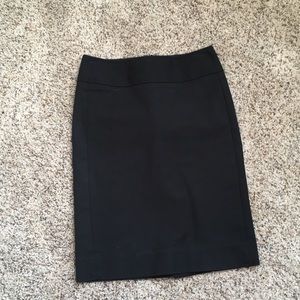 Gap pencil skirt